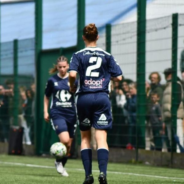A USL Dunkerque women's team player during a match